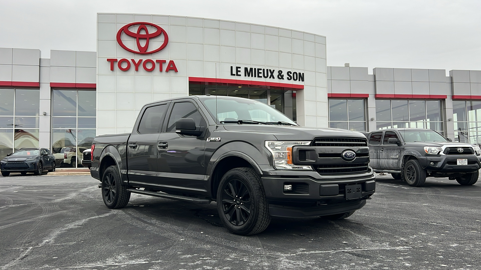 2018 Ford F-150 XLT 1