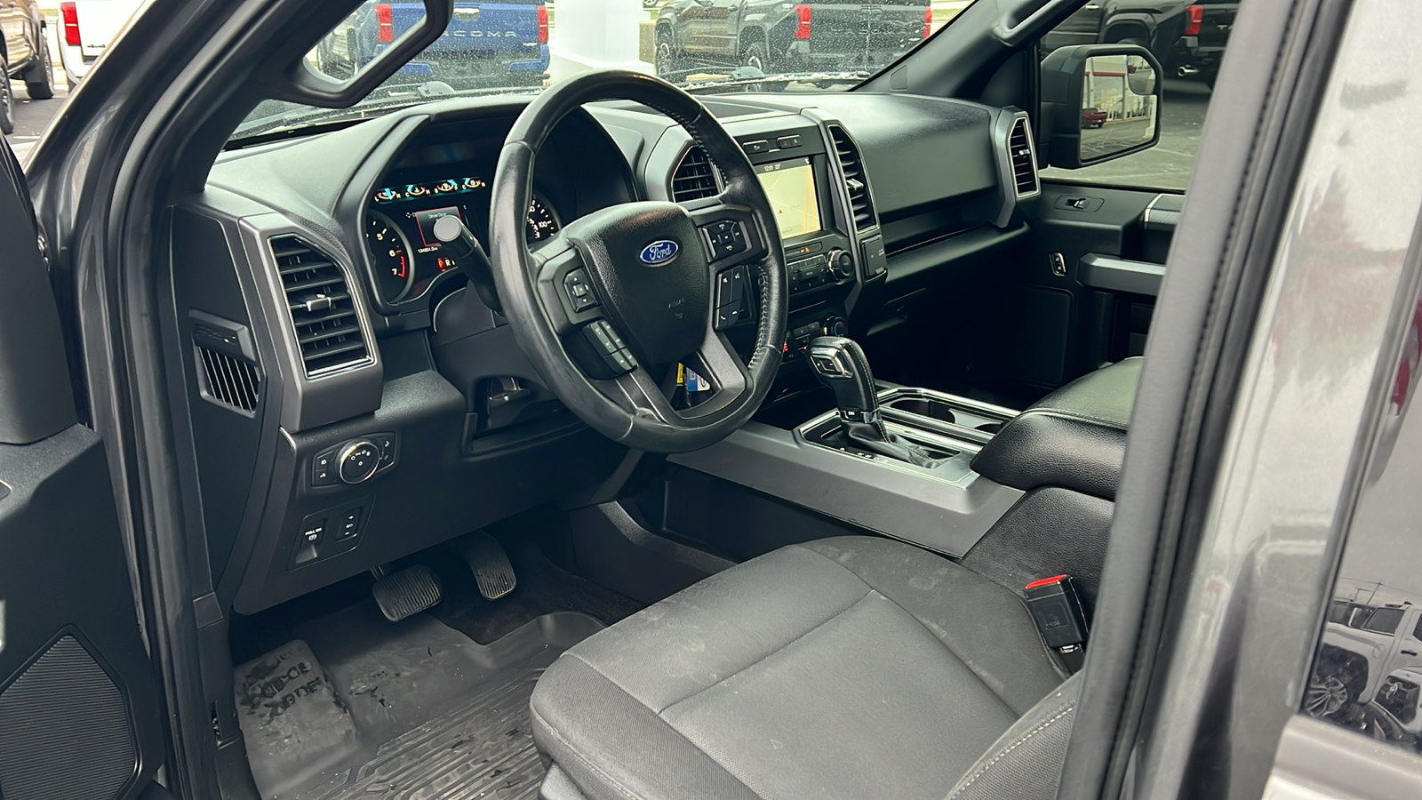 2018 Ford F-150 XLT 25