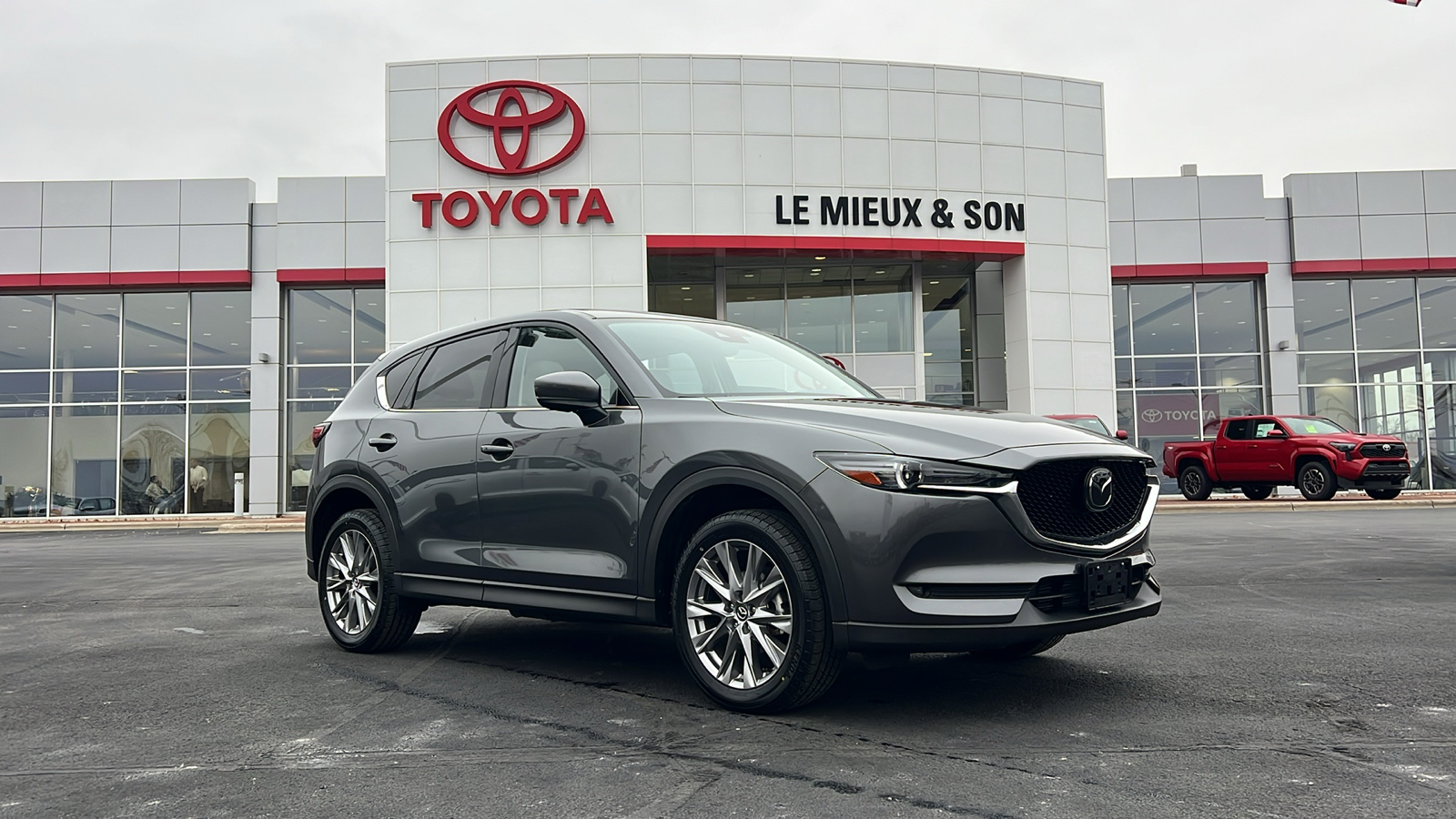 2021 Mazda CX-5 Grand Touring 1