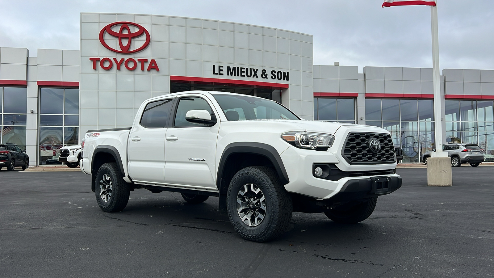 2021 Toyota Tacoma TRD Off-Road 1