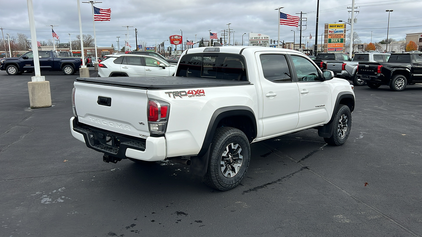 2021 Toyota Tacoma TRD Off-Road 3