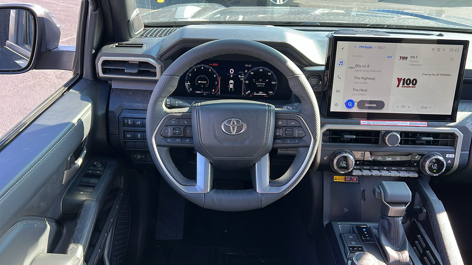 2024 Toyota Tacoma Limited 9