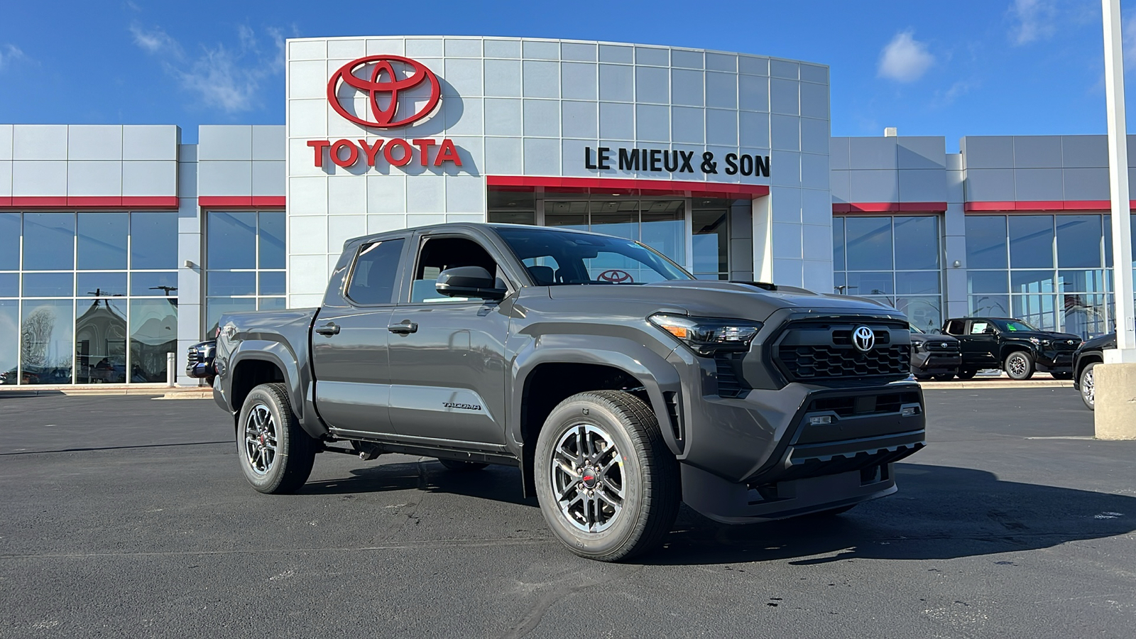 2024 Toyota Tacoma TRD Sport 1