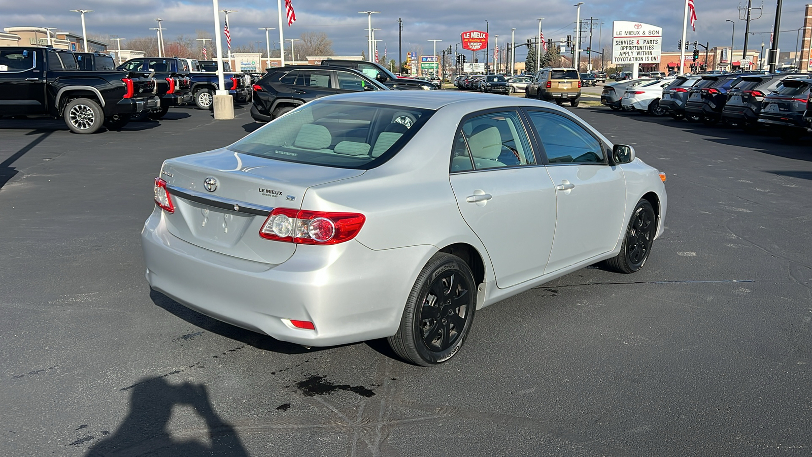 2013 Toyota Corolla LE 3