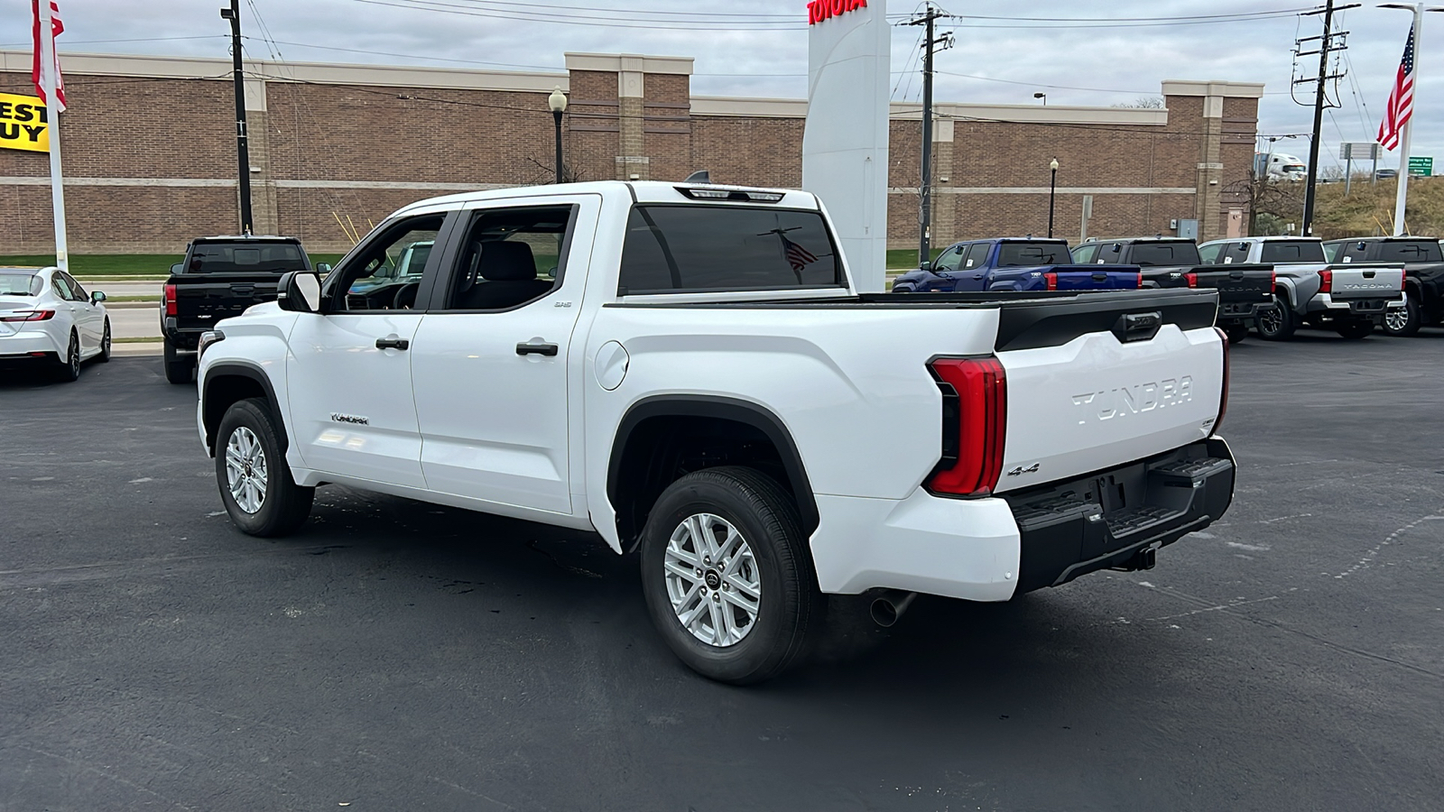 2025 Toyota Tundra SR5 5