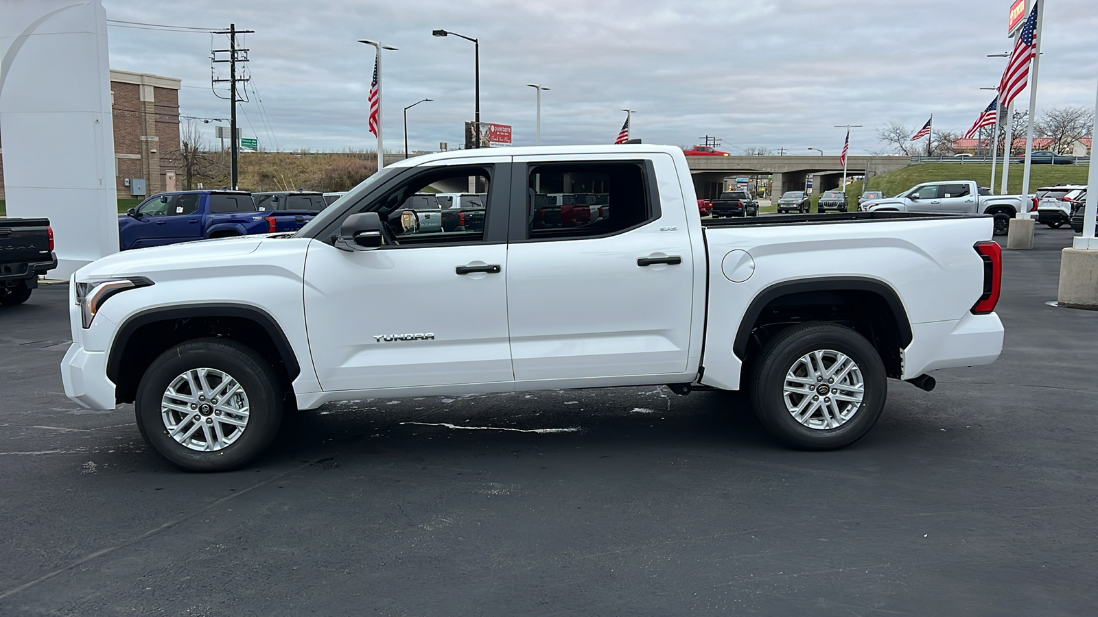 2025 Toyota Tundra SR5 6