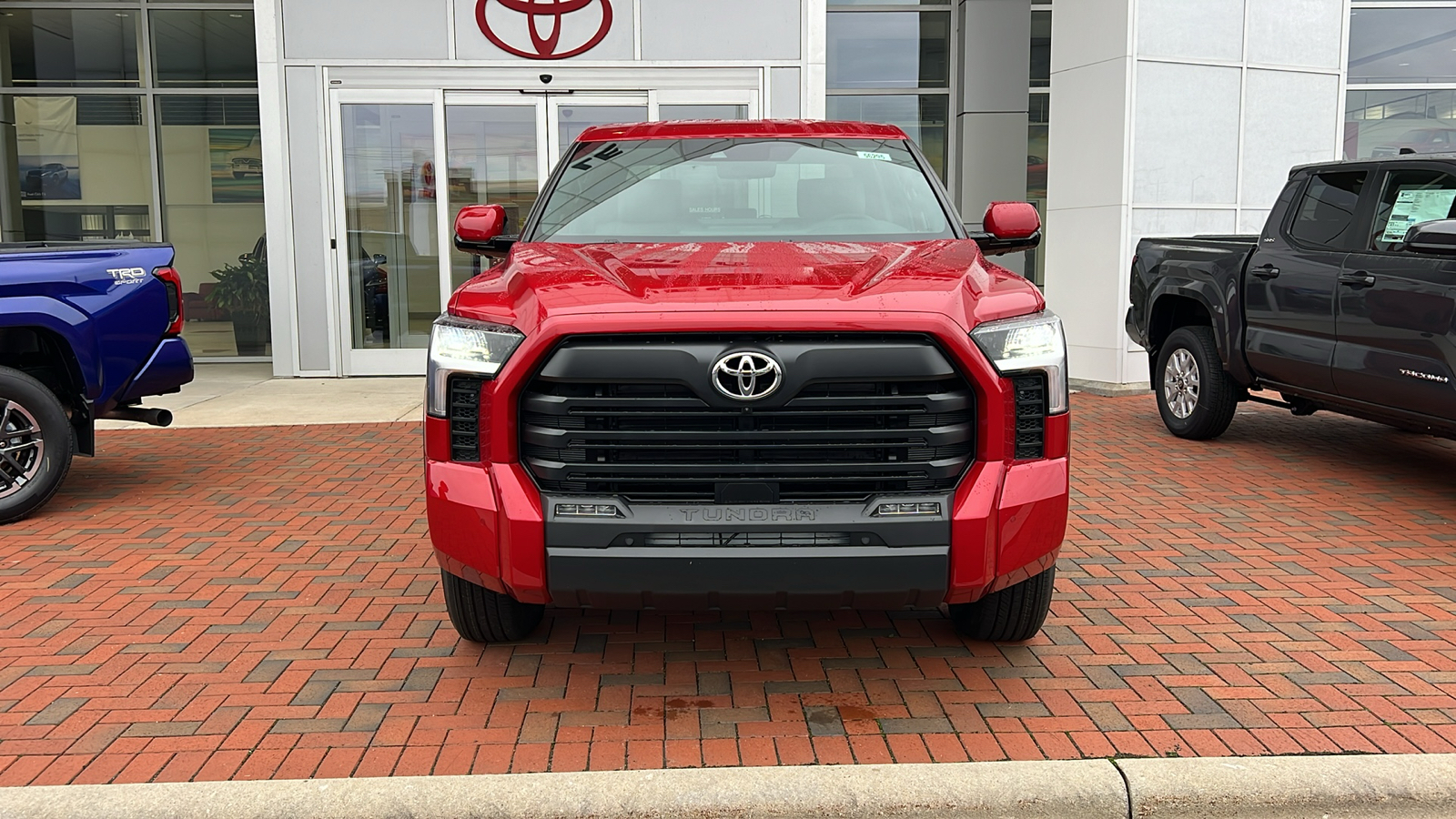 2025 Toyota Tundra SR5 30