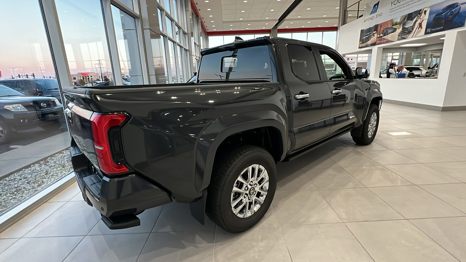 2024 Toyota Tacoma Limited 3