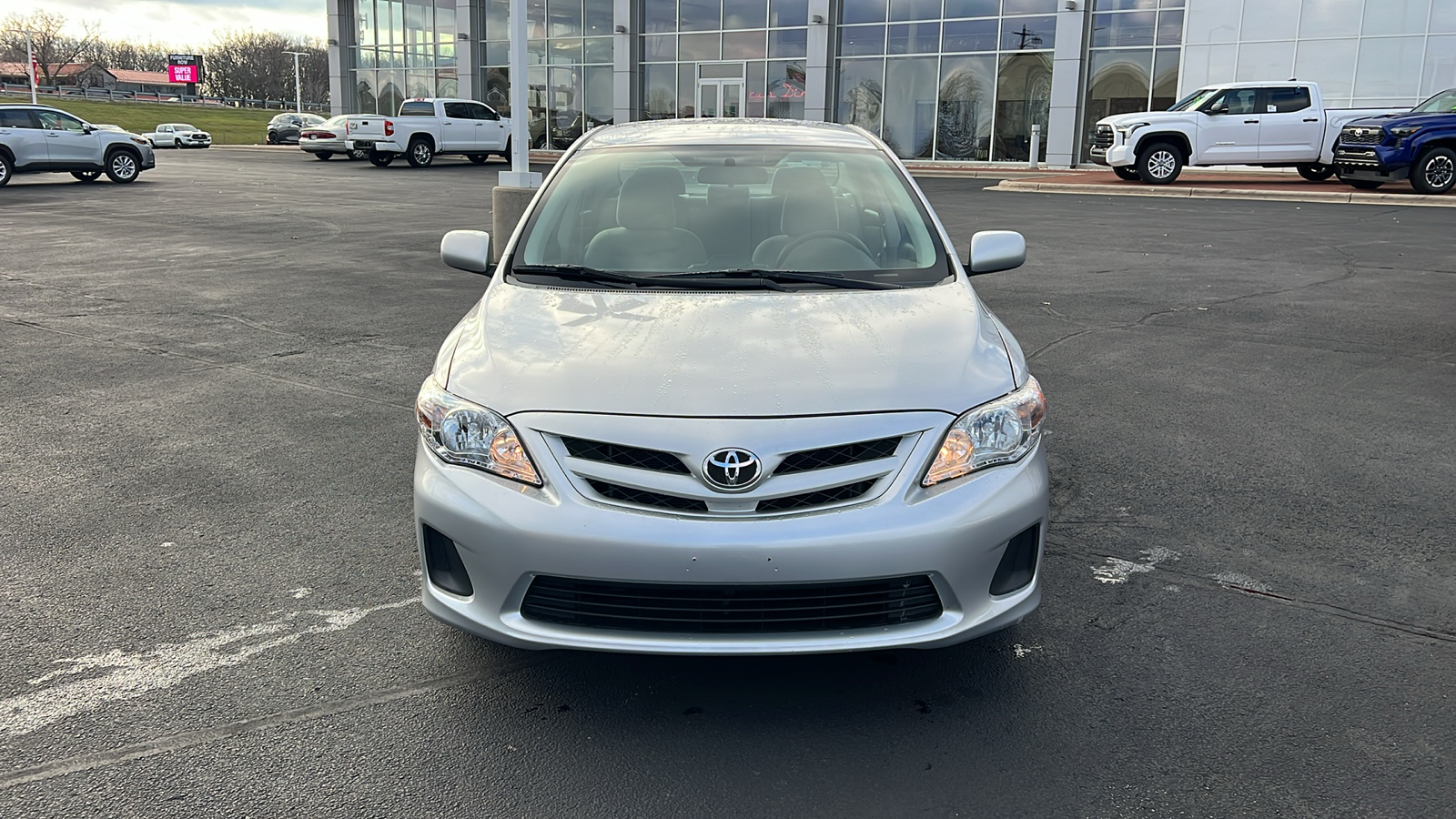 2012 Toyota Corolla LE 27