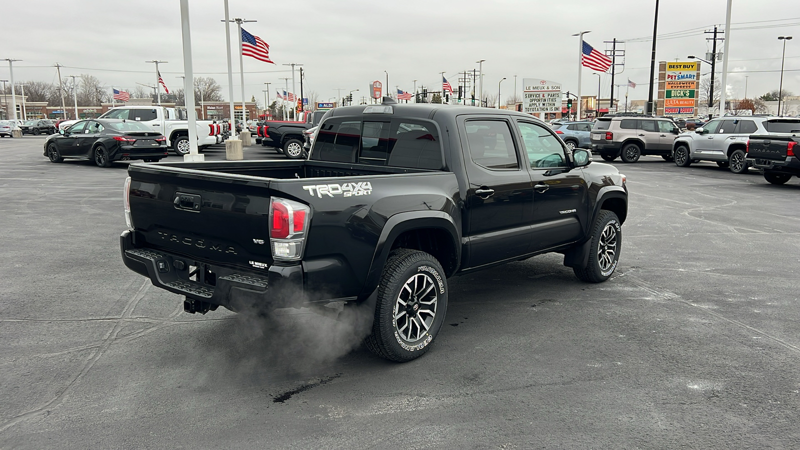 2021 Toyota Tacoma  3