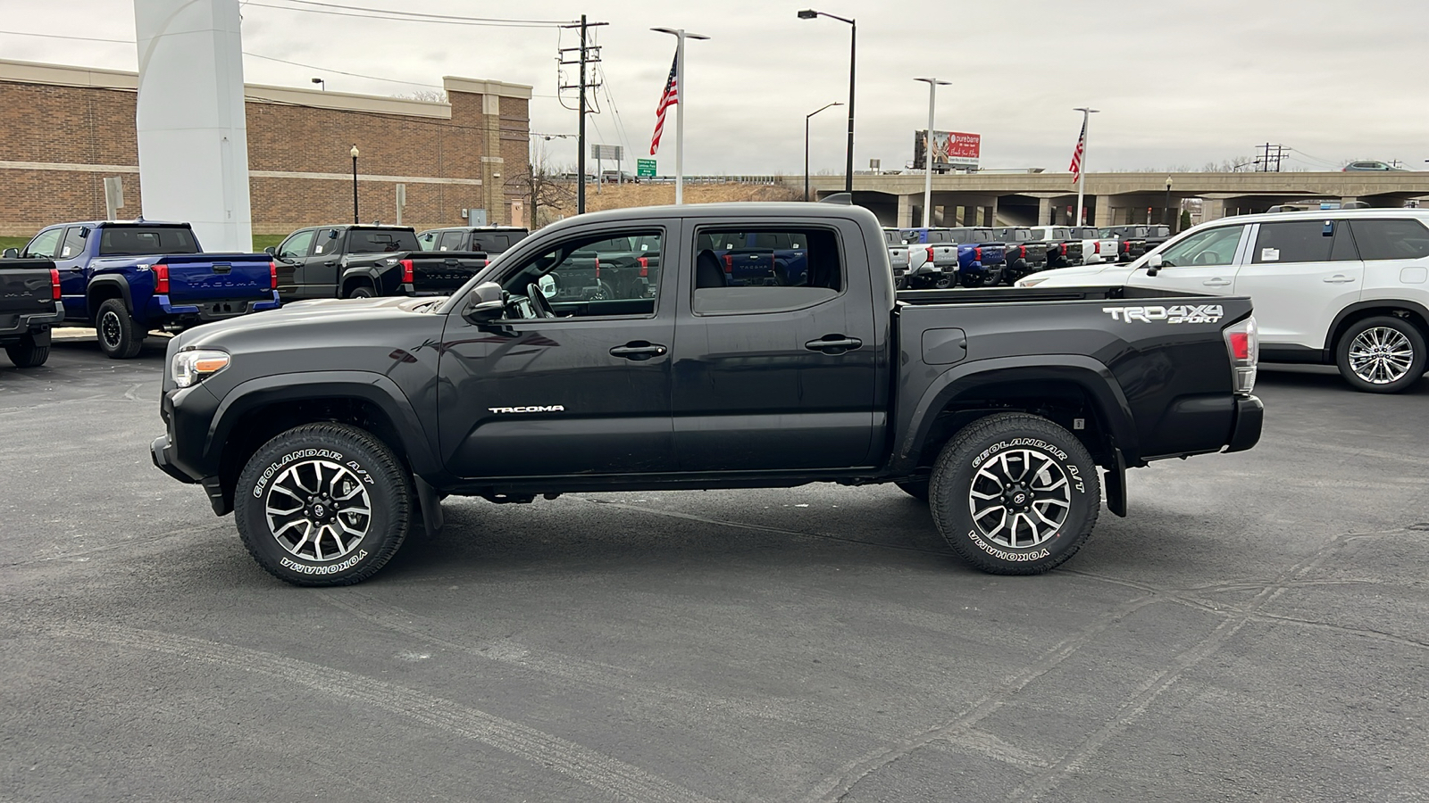 2021 Toyota Tacoma  6