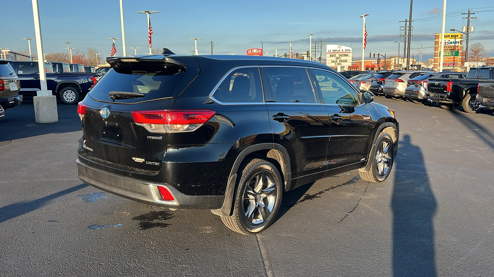 2019 Toyota Highlander Hybrid  3