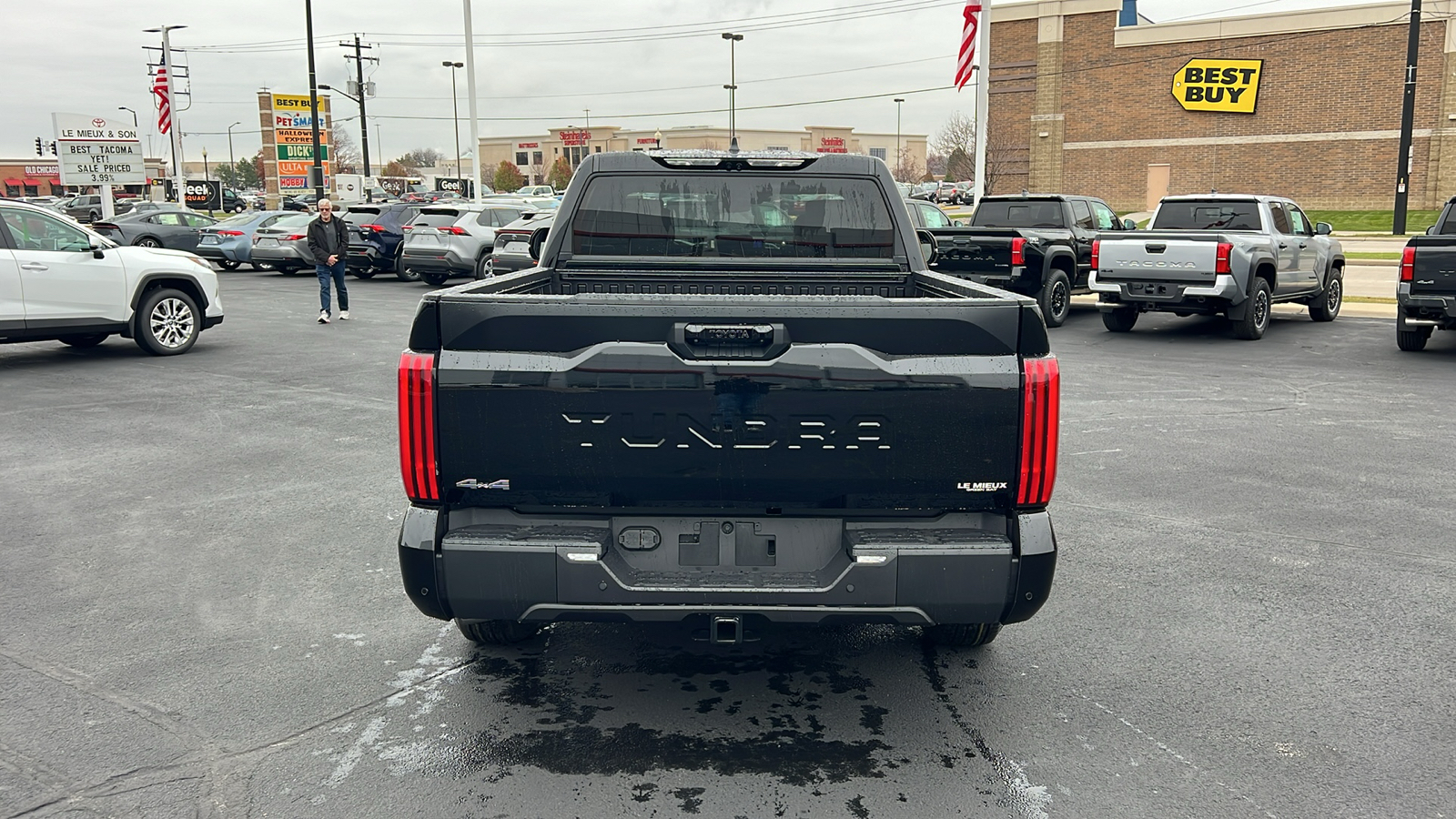 2025 Toyota Tundra SR5 4