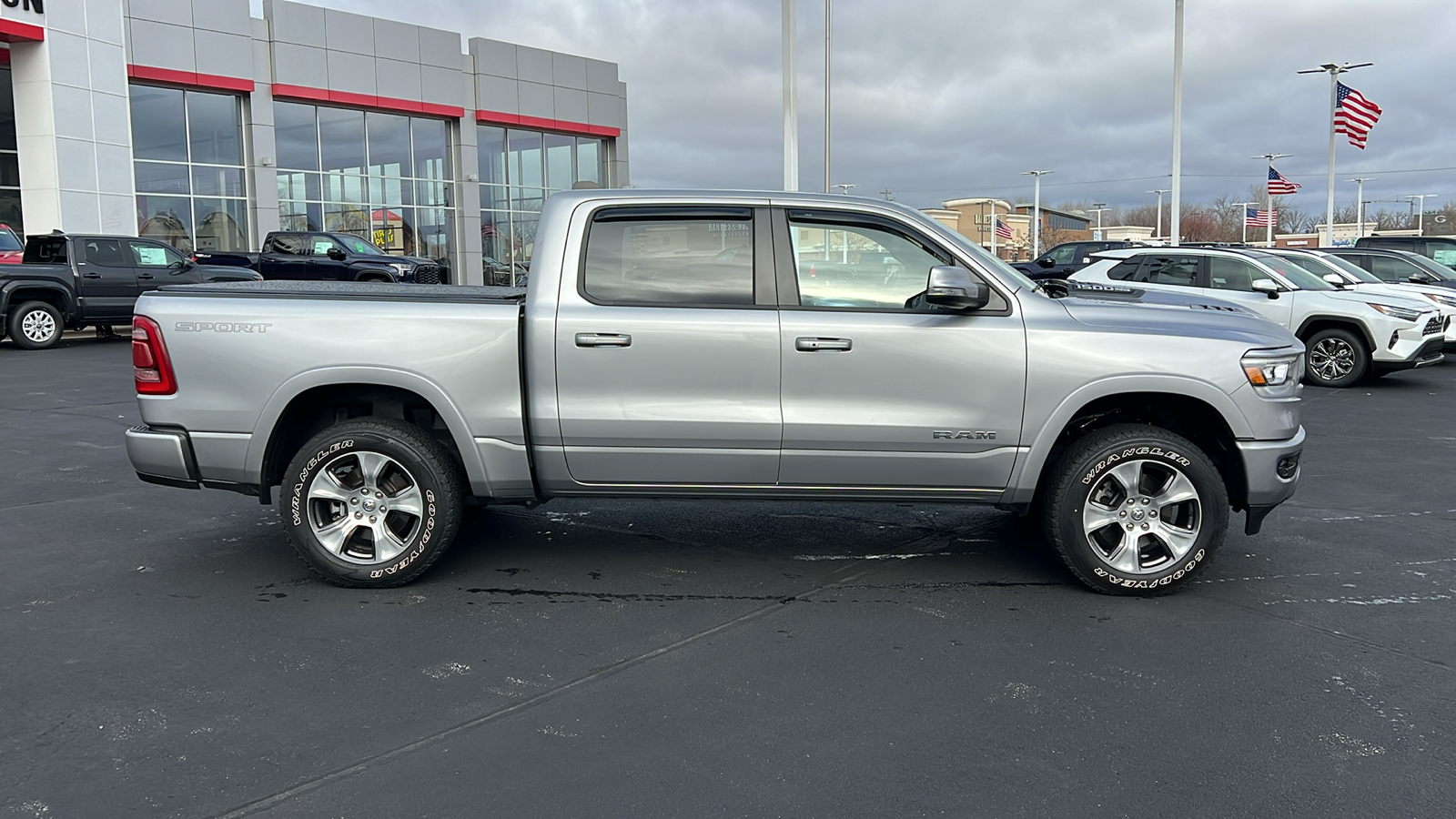 2020 Ram 1500 Laramie 2