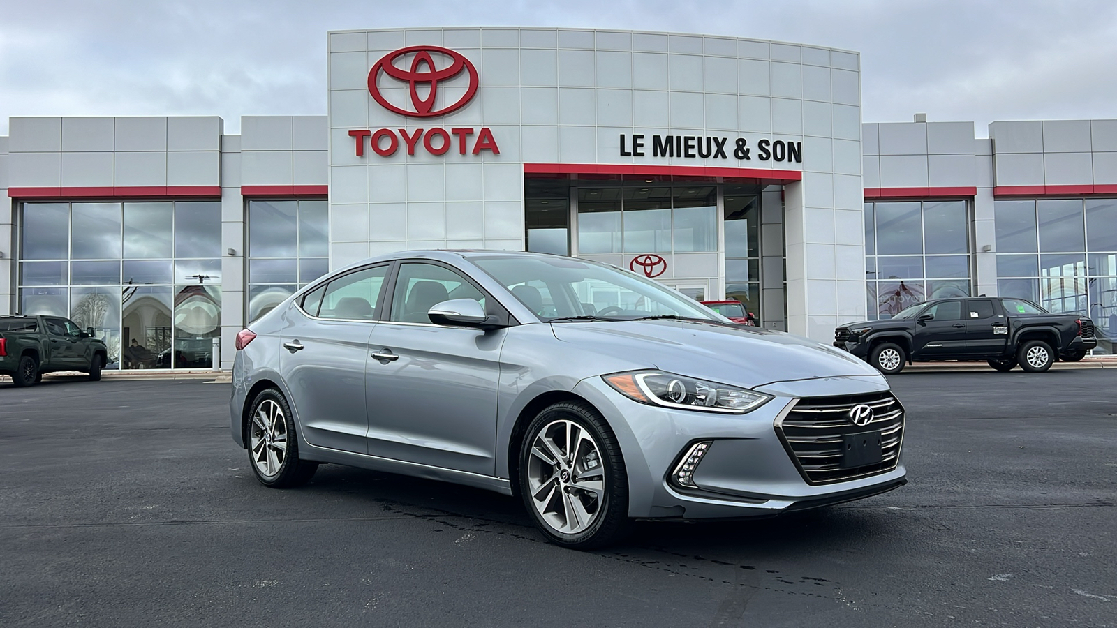 2017 Hyundai Elantra Limited 1