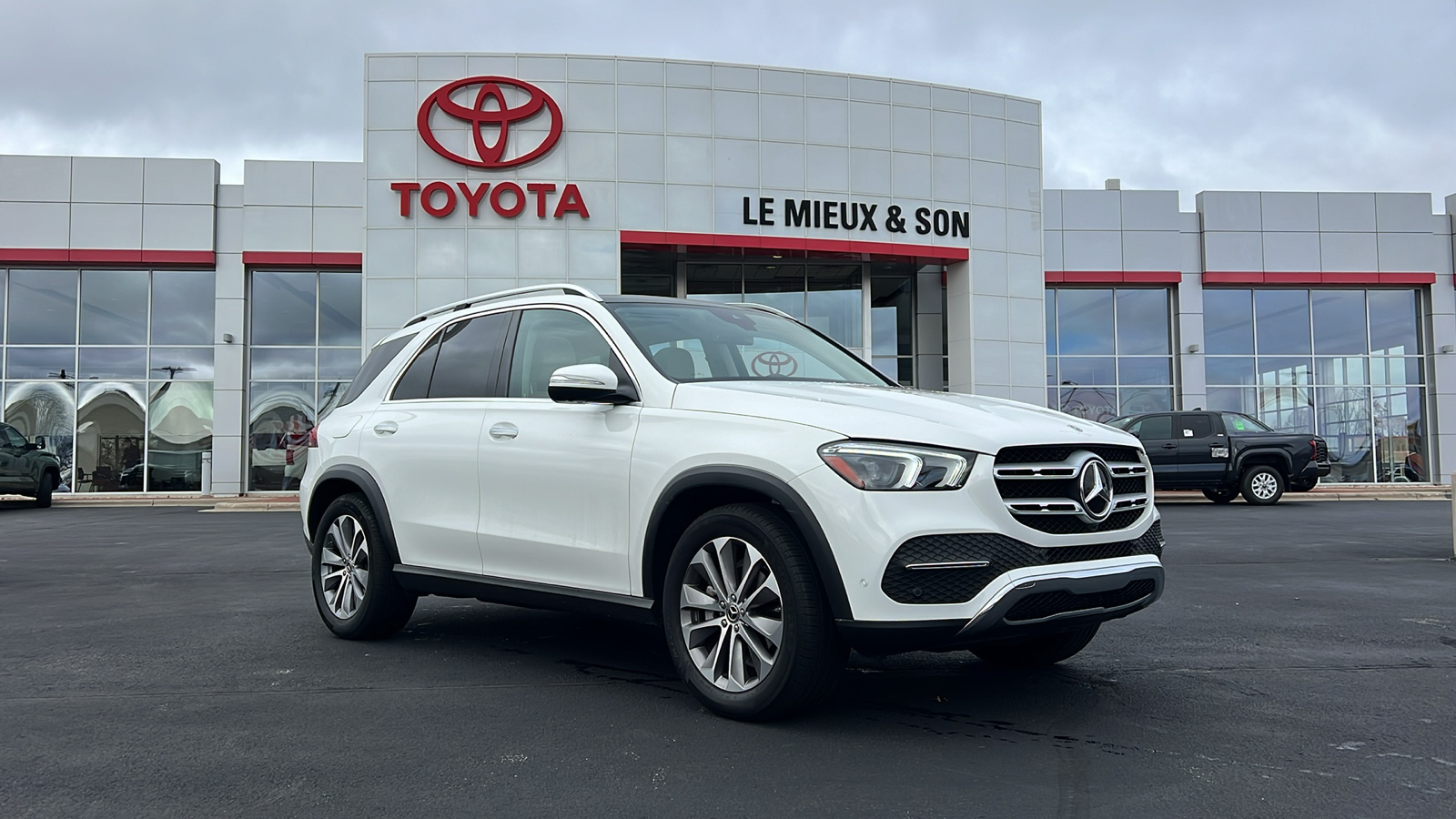 2021 Mercedes-Benz GLE GLE 350 1