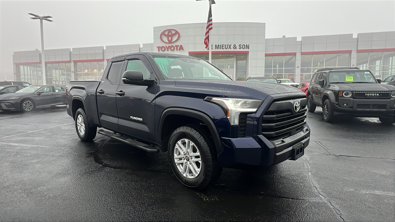 2022 Toyota Tundra SR5 1