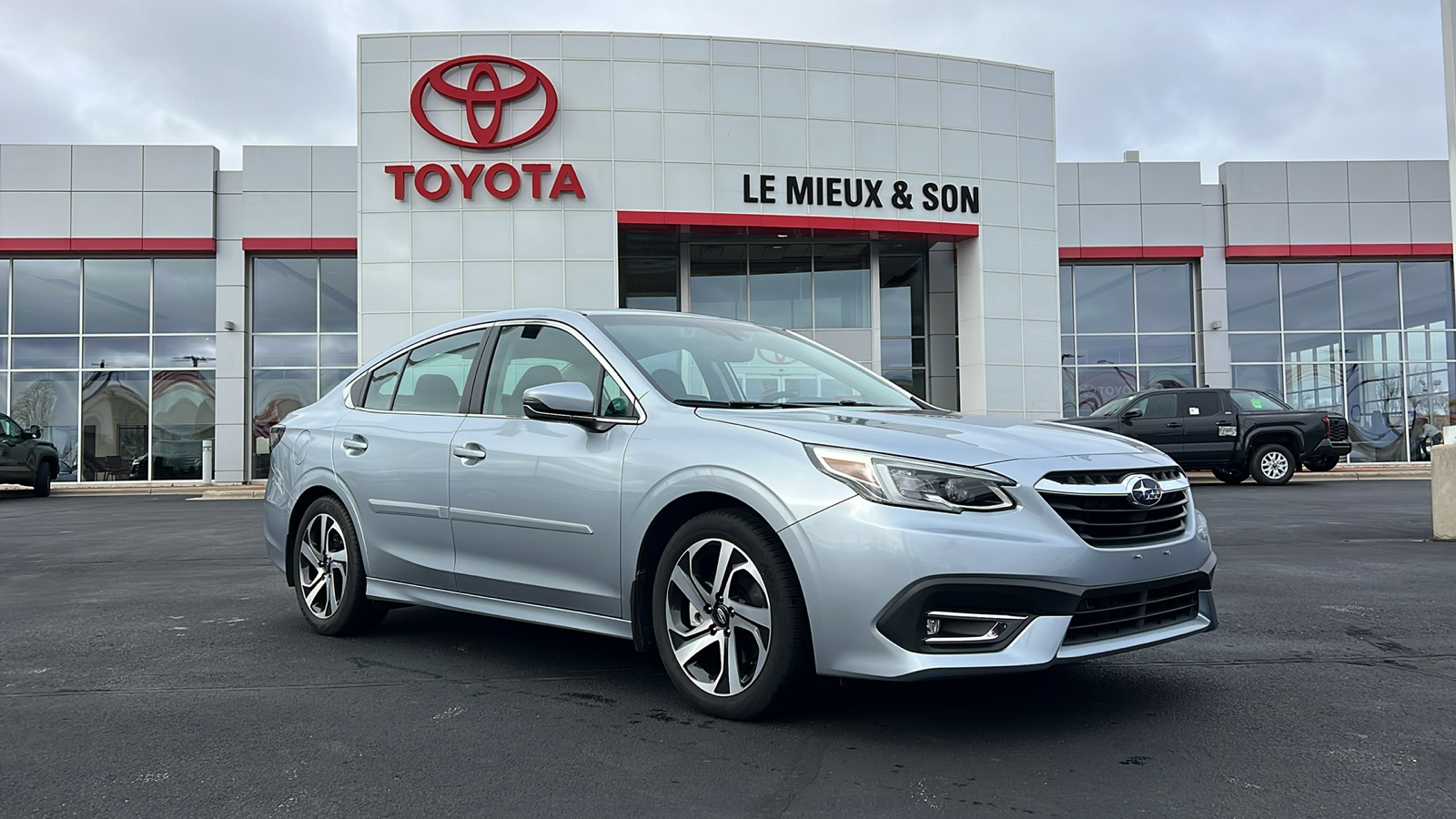 2020 Subaru Legacy Limited 1