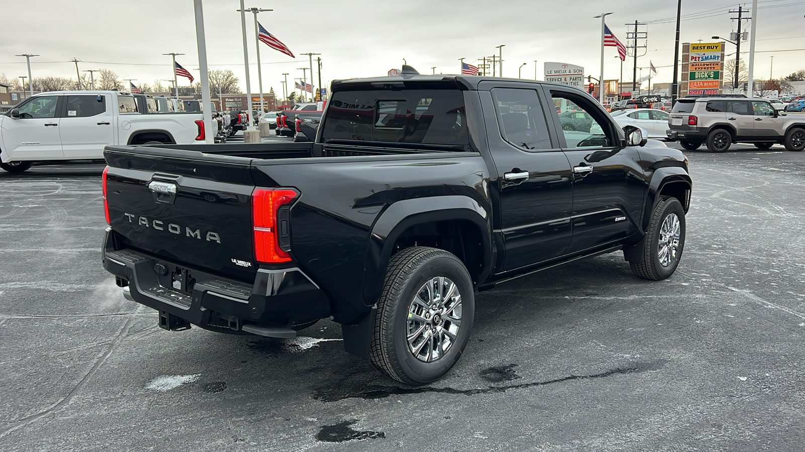 2024 Toyota Tacoma Limited 3