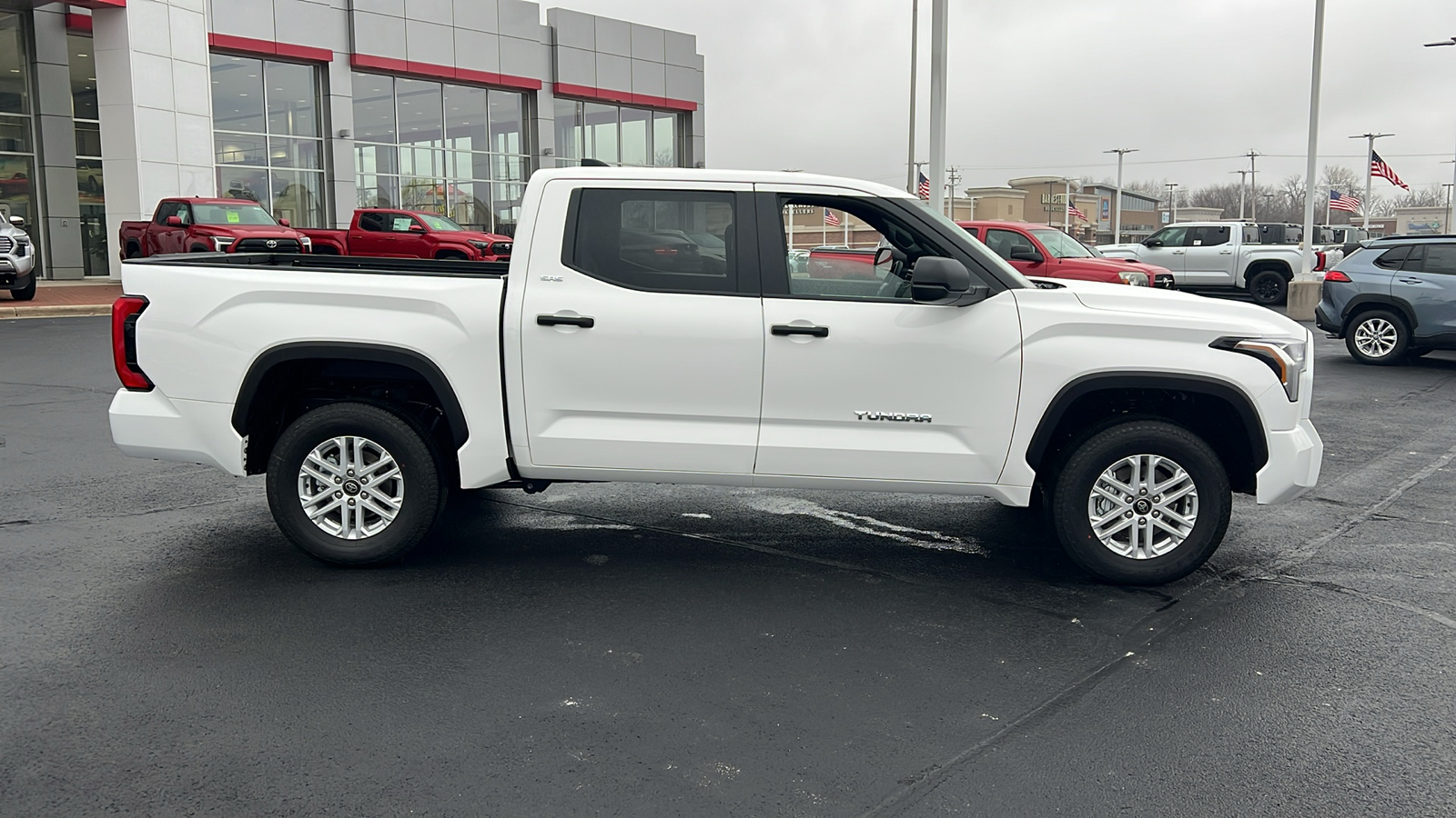 2025 Toyota Tundra SR5 2