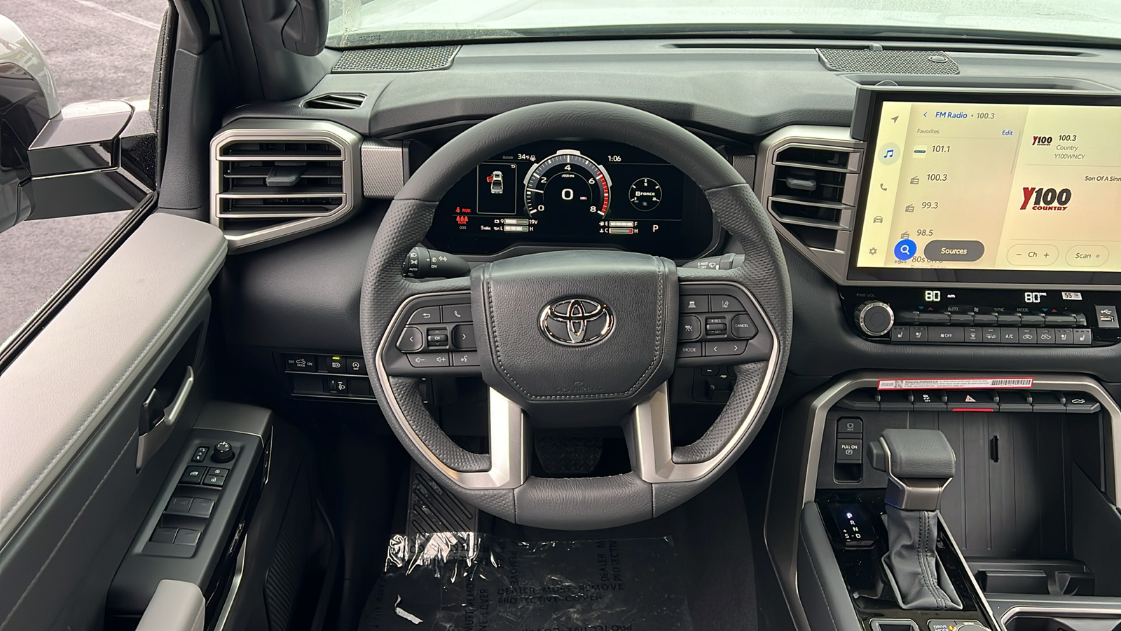 2025 Toyota Tundra Limited 9