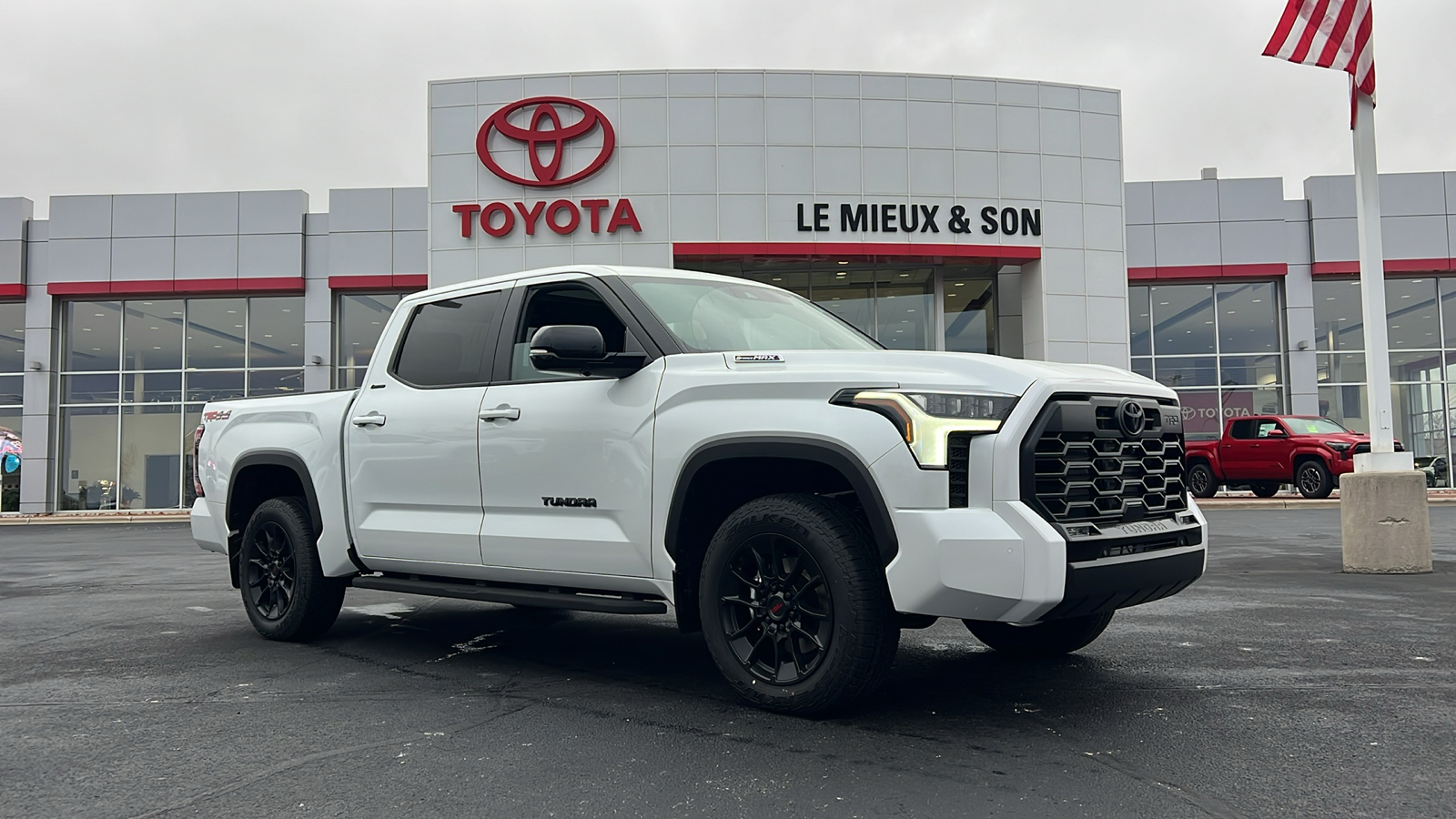 2025 Toyota Tundra Hybrid Limited 1