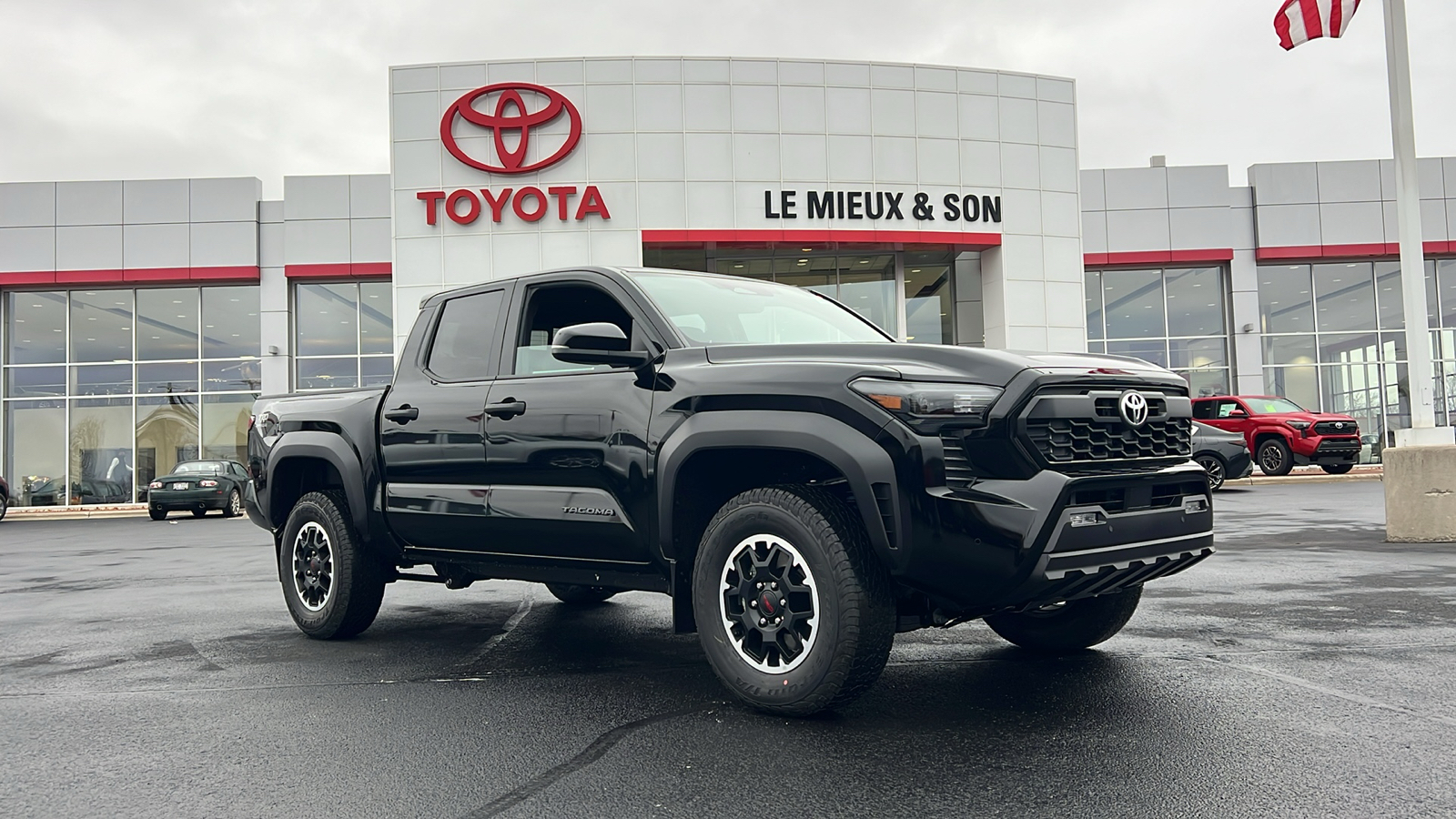 2024 Toyota Tacoma TRD Off-Road 1