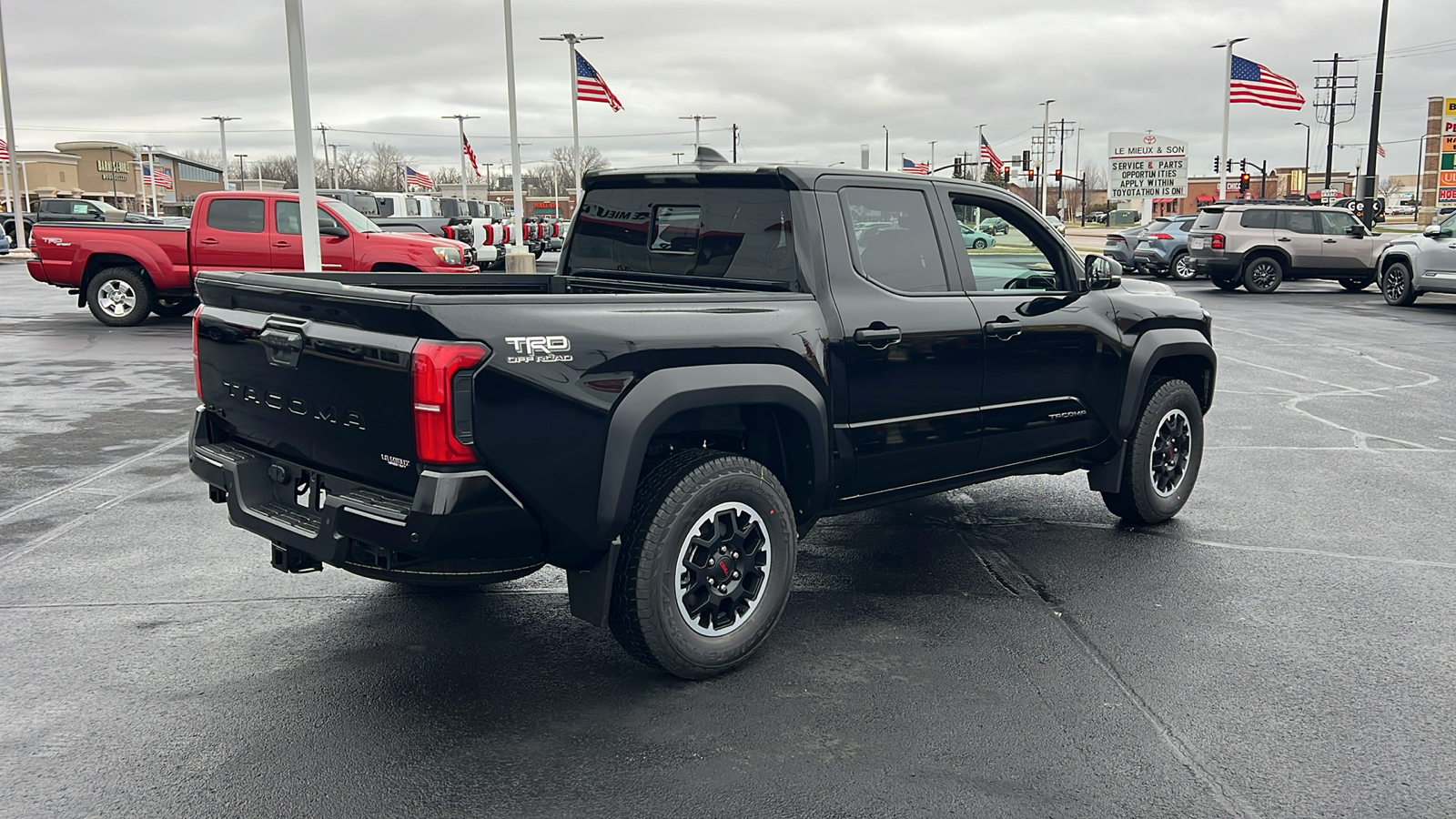 2024 Toyota Tacoma TRD Off-Road 3