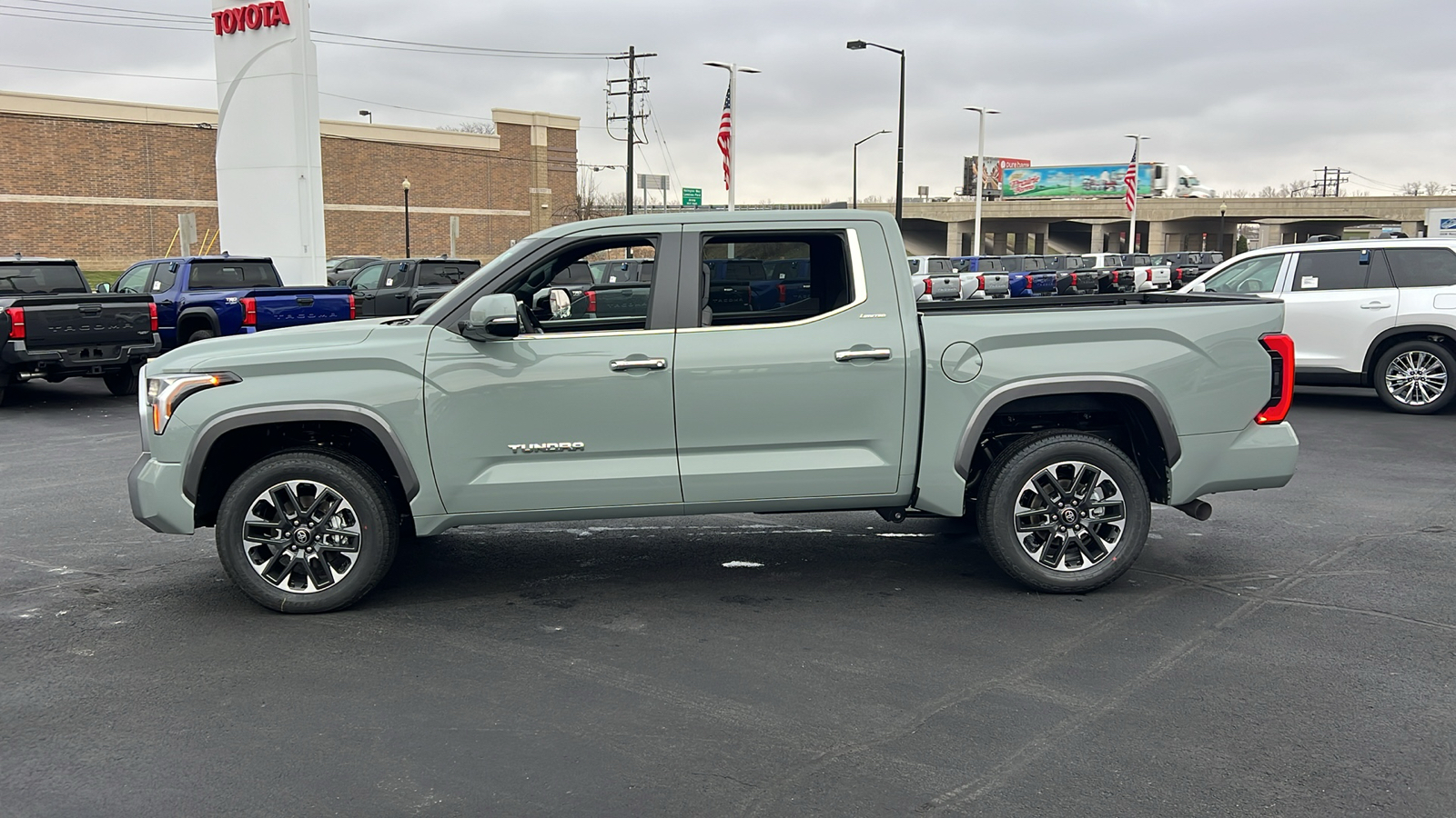 2025 Toyota Tundra Limited 6