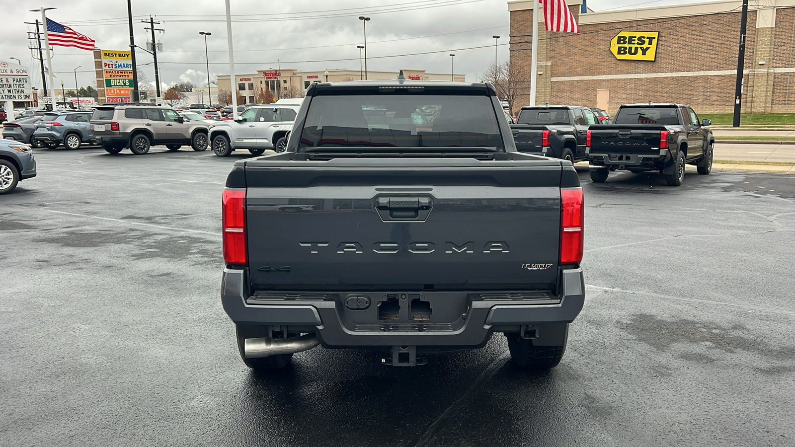 2024 Toyota Tacoma TRD Sport 4