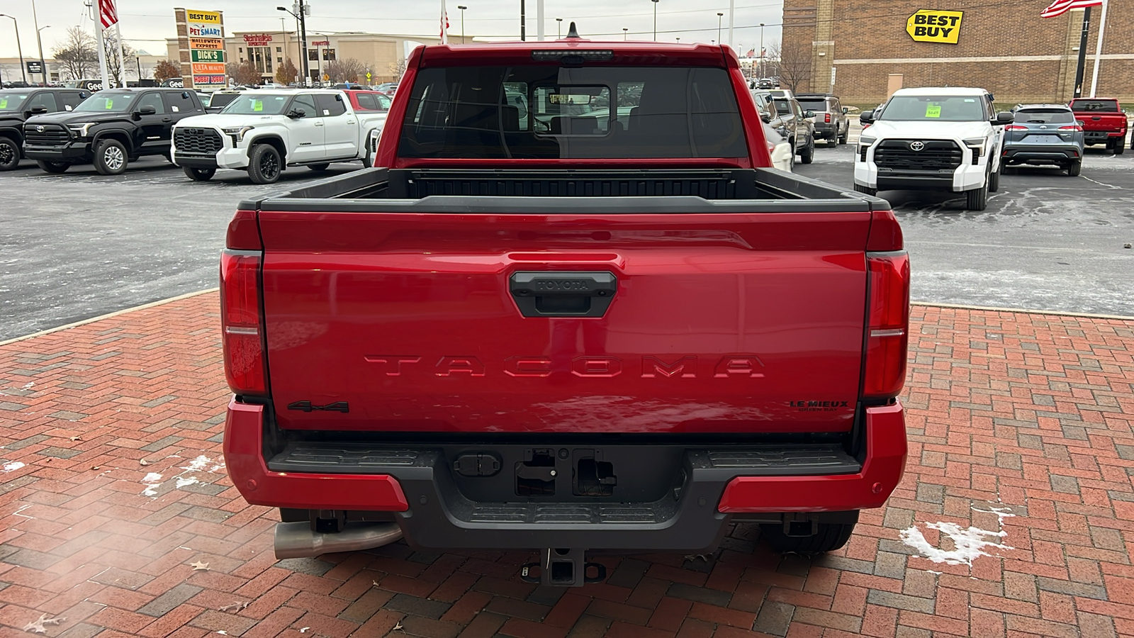 2024 Toyota Tacoma TRD Sport 4