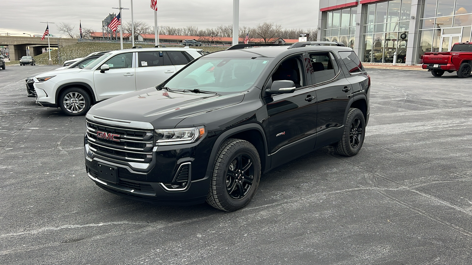 2023 GMC Acadia AT4 7