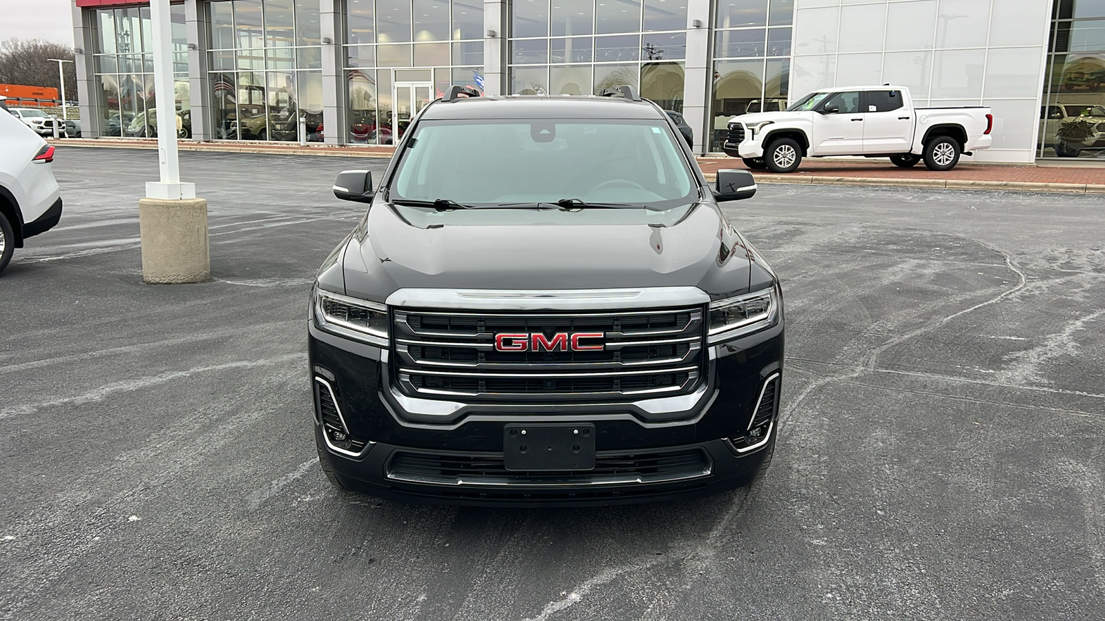 2023 GMC Acadia AT4 36