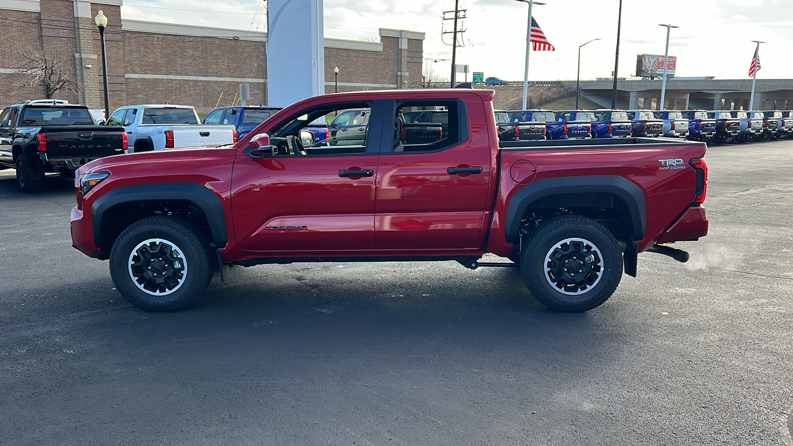 2024 Toyota Tacoma TRD Off-Road 6