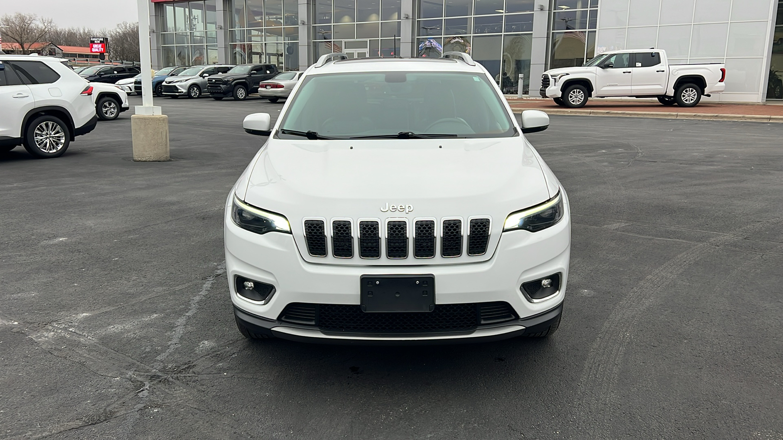 2019 Jeep Cherokee Limited 34