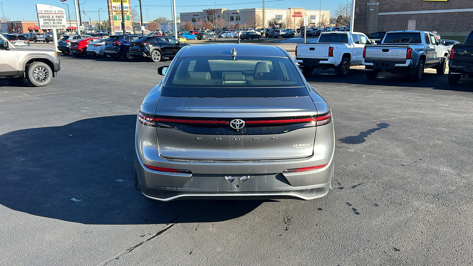 2023 Toyota Crown  4