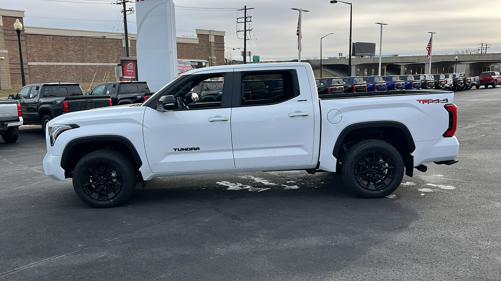 2025 Toyota Tundra Limited 6