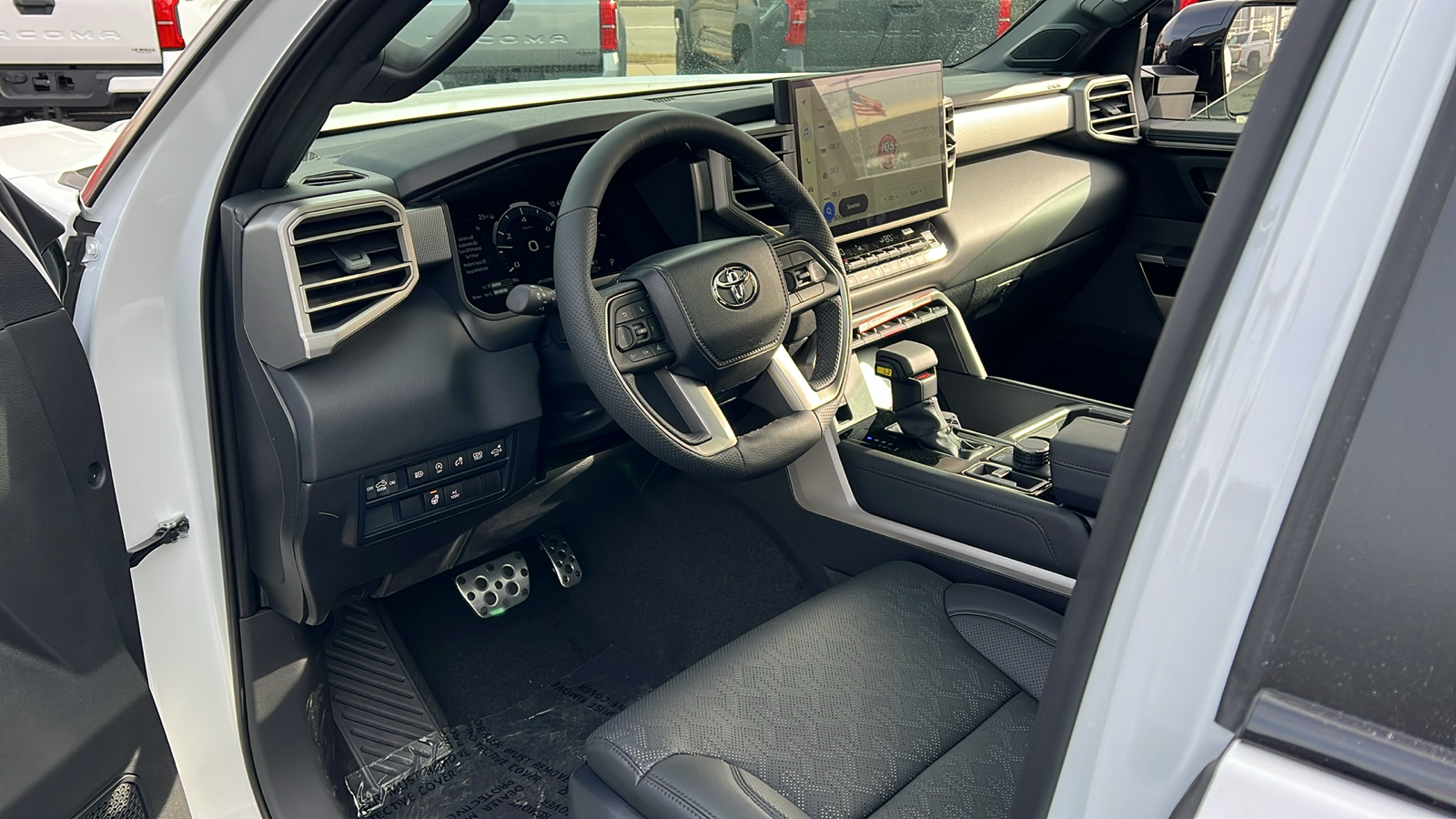 2025 Toyota Tundra Limited 25