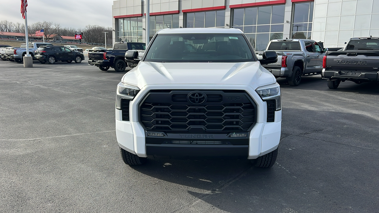 2025 Toyota Tundra Limited 30