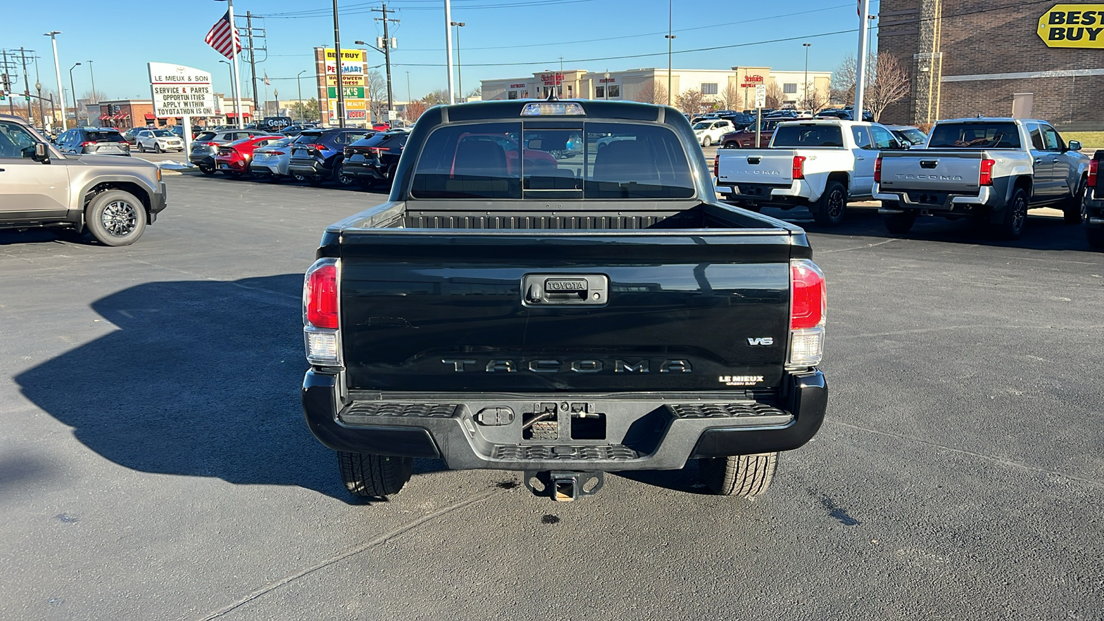 2022 Toyota Tacoma TRD Sport 4