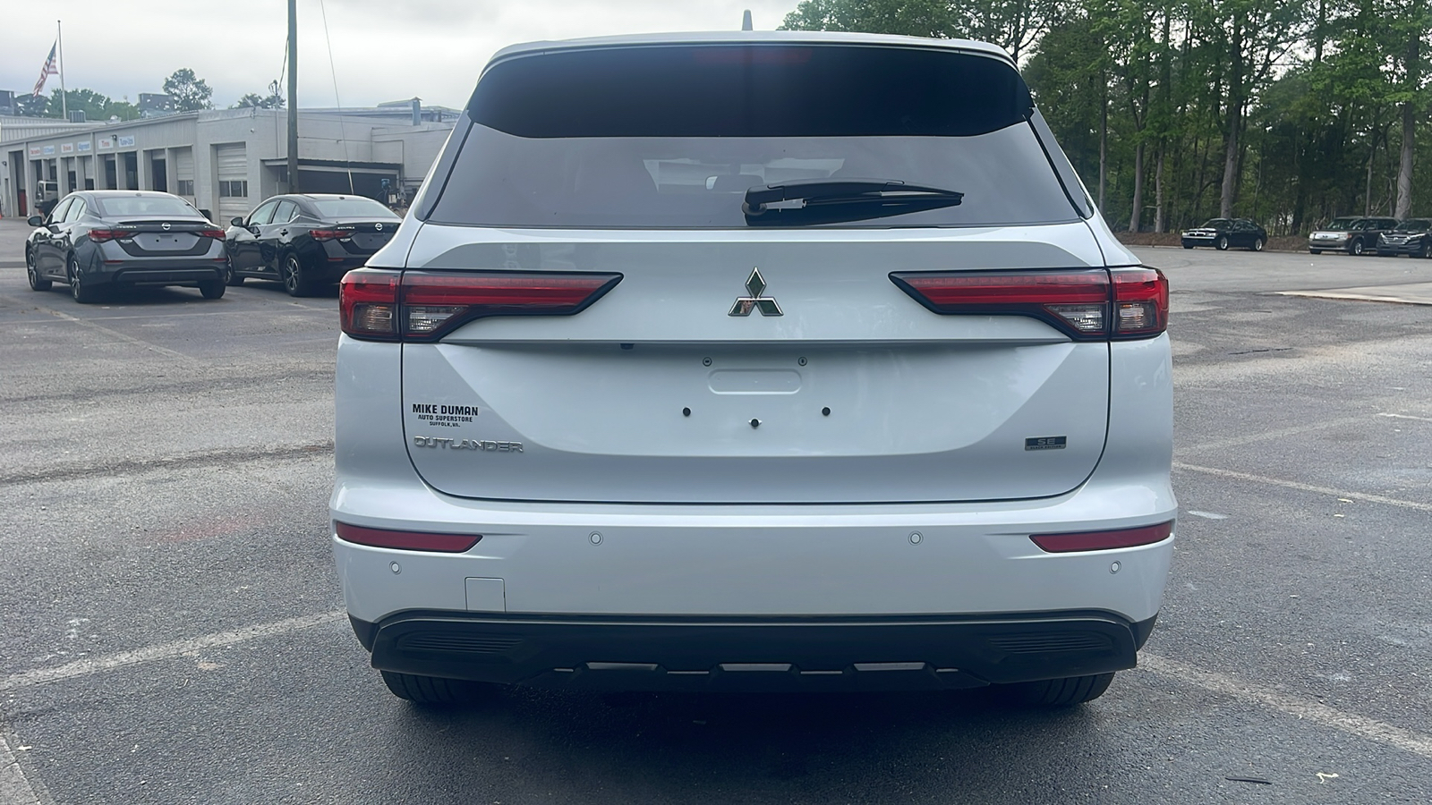 2024 Mitsubishi Outlander SE 6