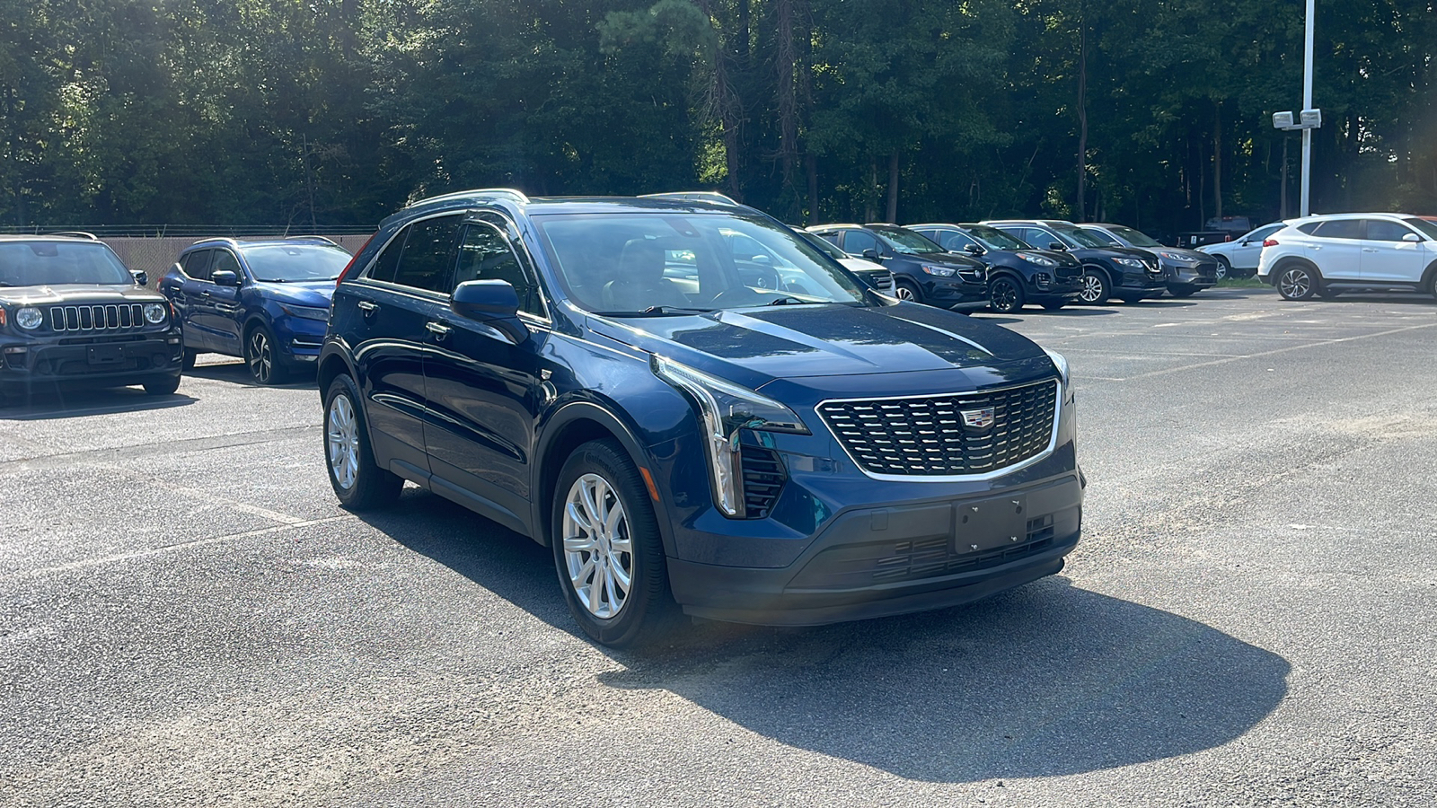 2019 Cadillac XT4 Luxury 1