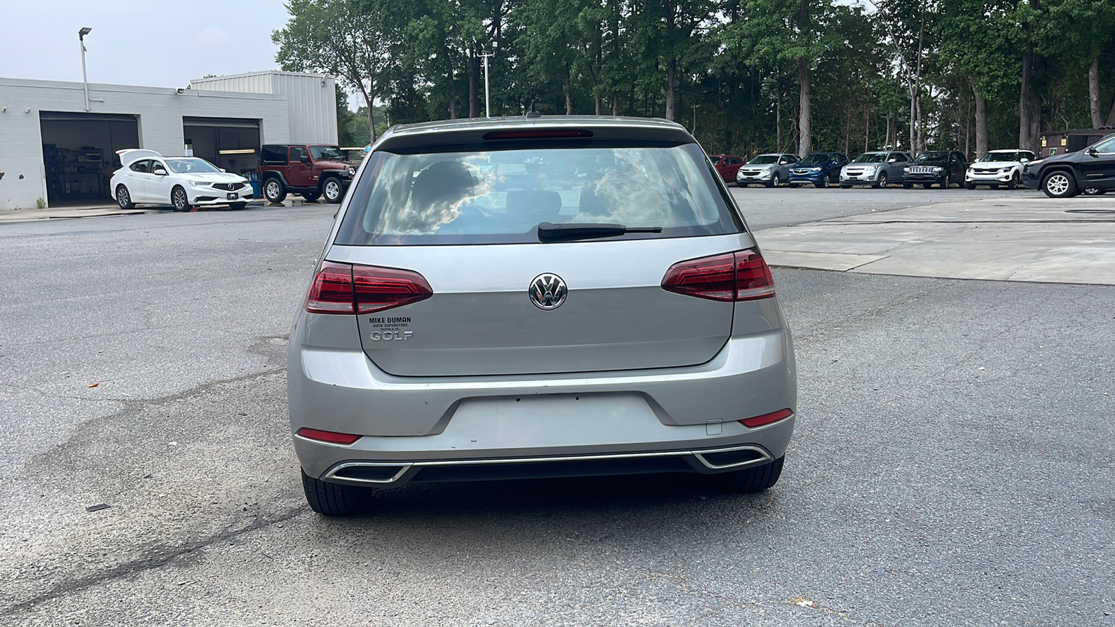 2019 Volkswagen Golf S 6