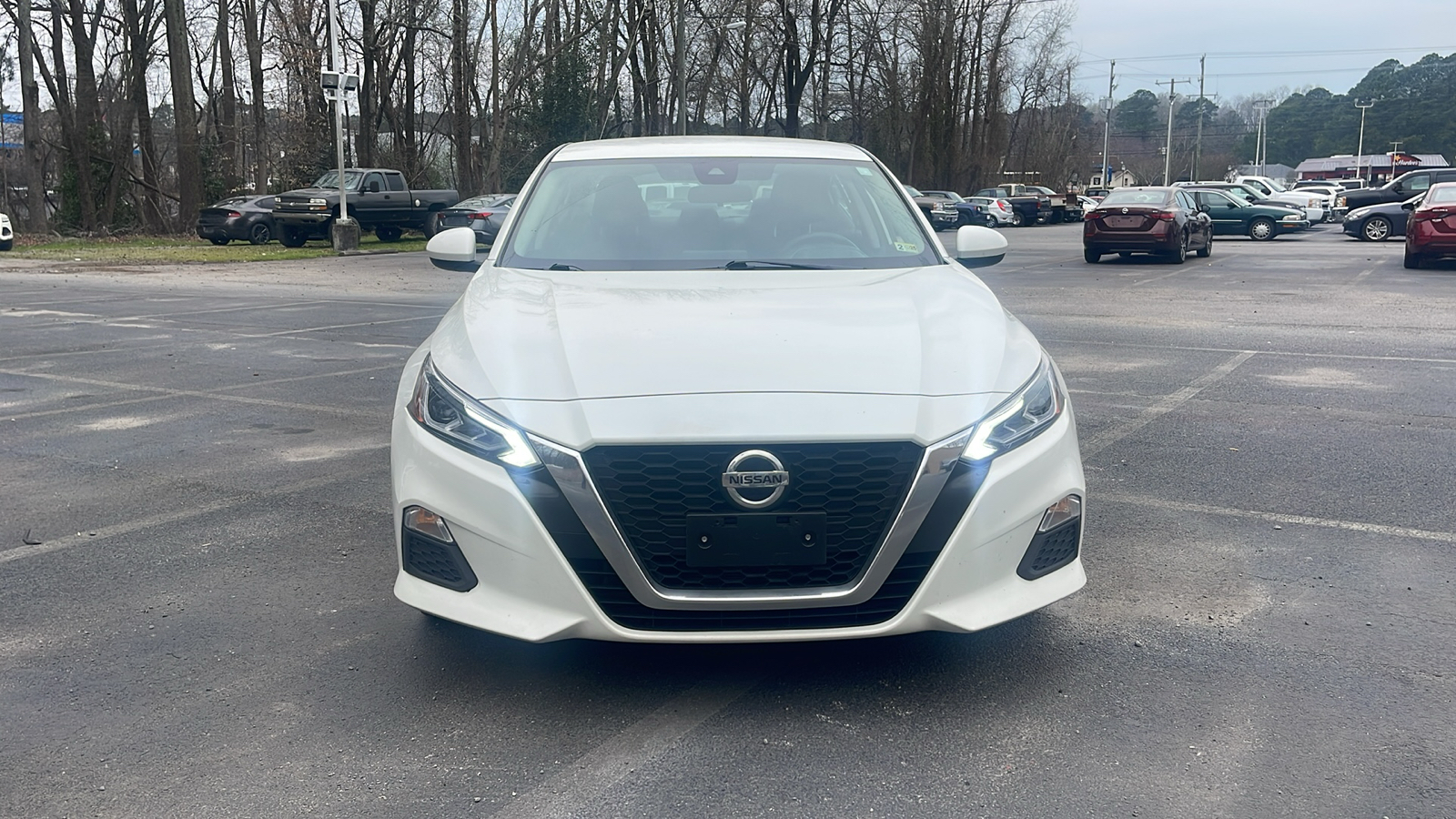 2022 Nissan Altima 2.5 SV 2