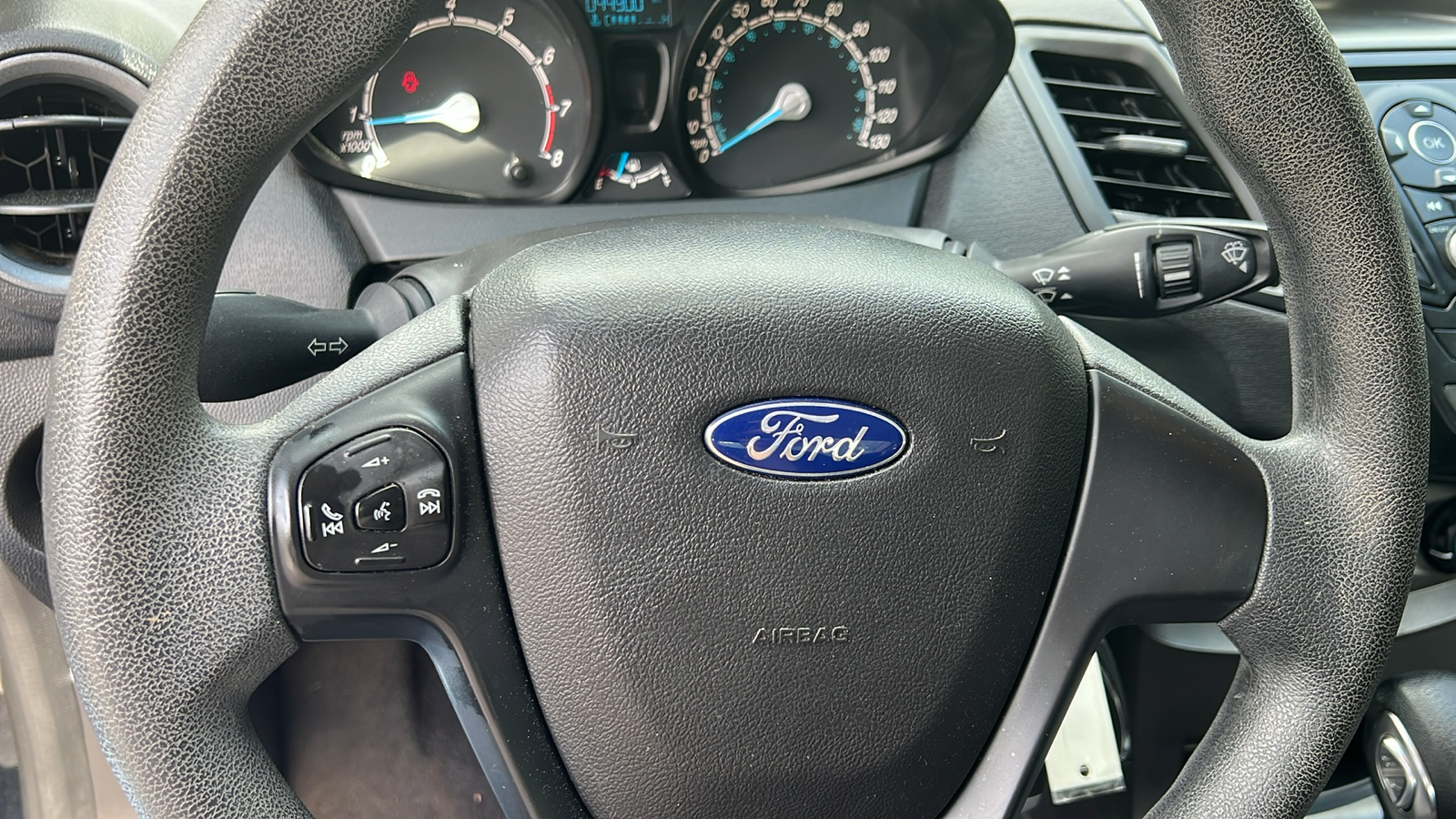 2018 Ford Fiesta S 15