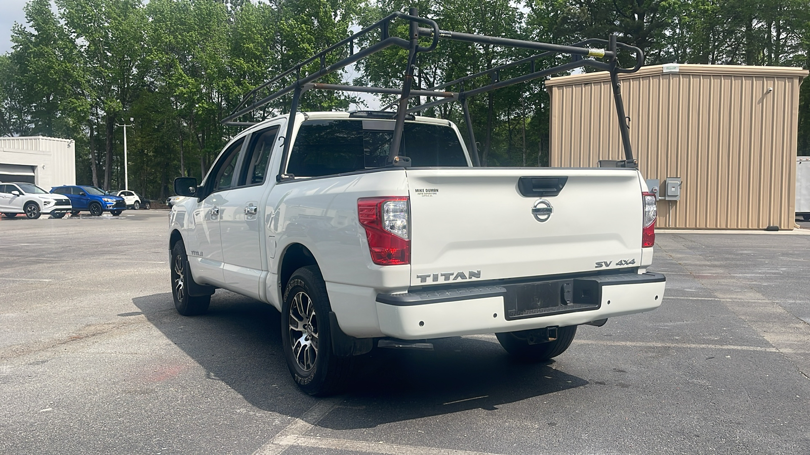 2021 Nissan Titan SV 5