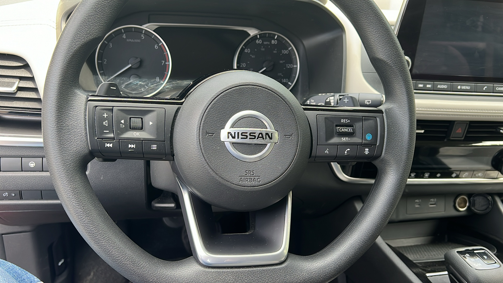 2021 Nissan Rogue SV 15