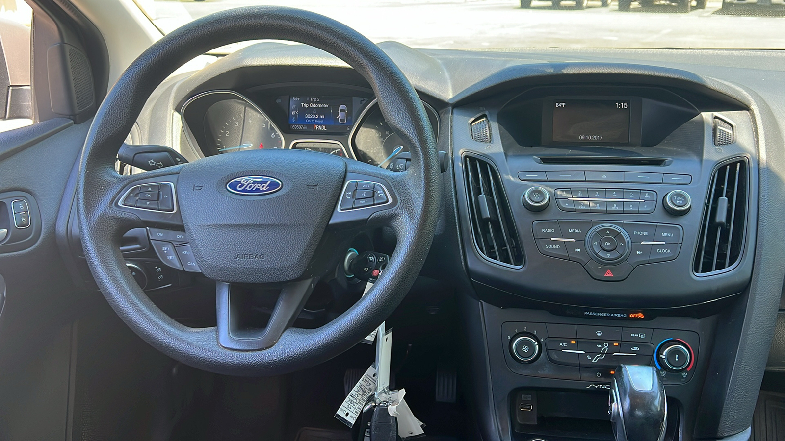 2016 Ford Focus SE 22