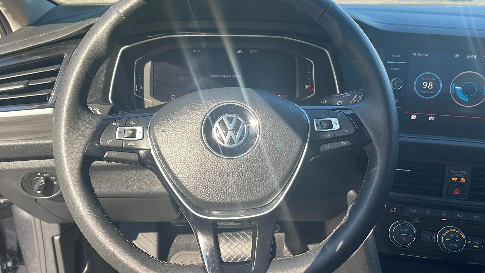 2020 Volkswagen Jetta SEL 16