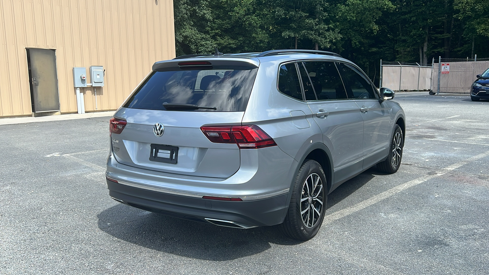 2021 Volkswagen Tiguan 2.0T SEL 8